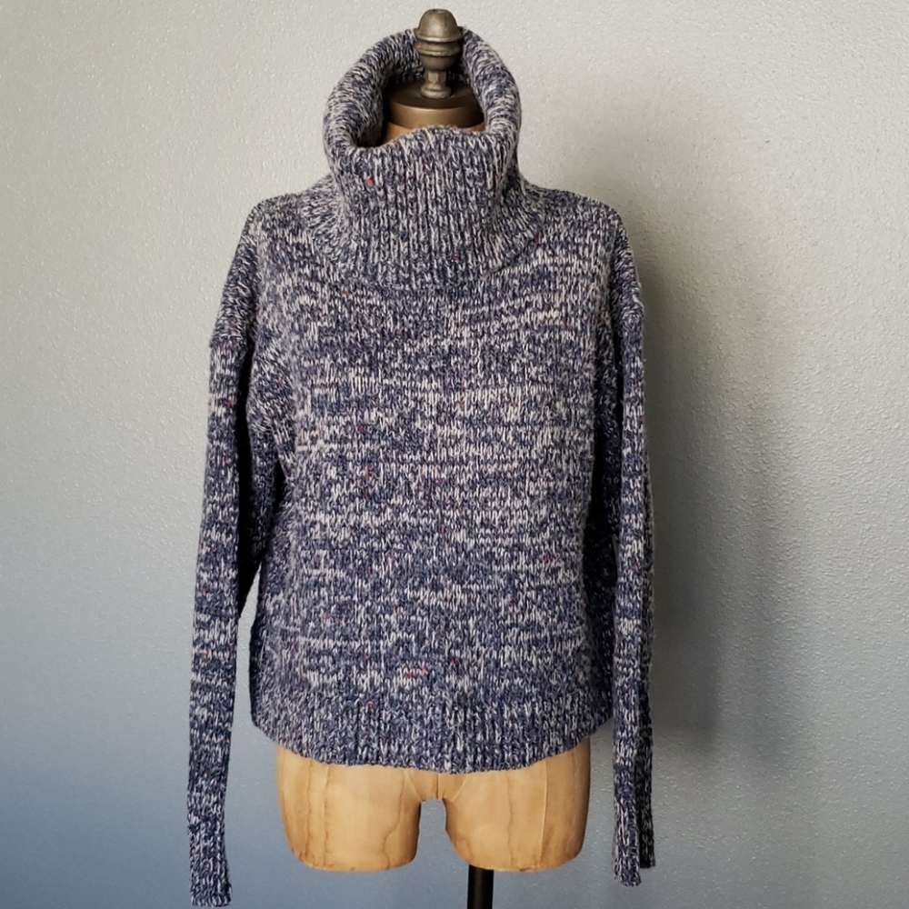 Lou & Grey chunky knit turtleneck warm sweater